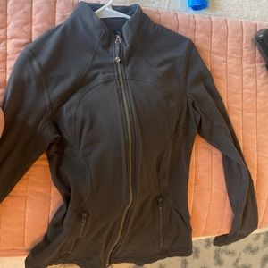 Lululemon define jacket size 8